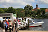 Freischtz Schiff Eutiner See Flotte Ausflugsboot Wasserbrcke Touristen vor Schlossblick