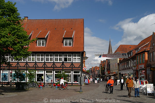 Pl�n Lange Strasse Fussg�ngerzone-Anfang Fachwerkh�user