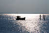 3613_Kutter Fischboot Ostseefahrt Foto in Lichtkegel vor Insel Poel Wasser Meerblick