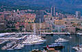 Monte Carlo Hafencity Skyline Monaco Stadpanorama ber Yachtboote in Wasser Cote dAzur