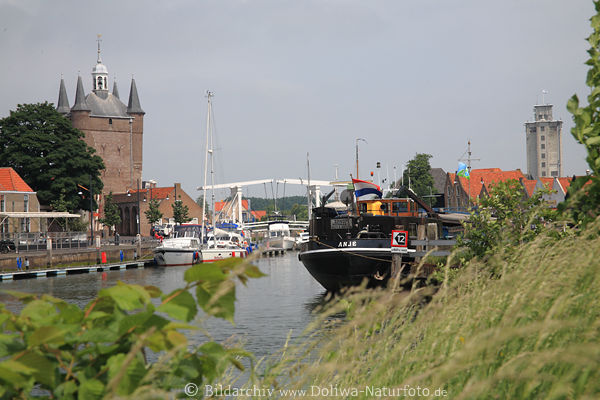 Zierikzee Monument Trme Hafenpanorama Foto Wasserkanal Weissbrcke grne Natur