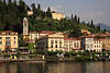 907746_Bellagio hübsche Häuser Villen & Hotels Residenzen am Comer See Wasser Foto Urlaub in Südsonne
