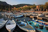 Porto Garda Boote in Wasser Gardasee Foto Uferlandschaft Bergkulisse in Sdsonne Venetien