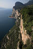 Gardasee Steilküste Foto Berg Felswand Tremosine Hochufer Klippen über Wasser