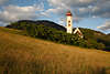 1101111_Sdtiroler Sankt Valentin Kirche Landschaftsbild, Stimmung in Abendsonne: Bergwiesen Panorama