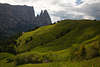 1101263_ Seiser Alm Hochplateau zerklftete Naturlandschaft Grnwiesen Bilder unter Schlern-Panorama