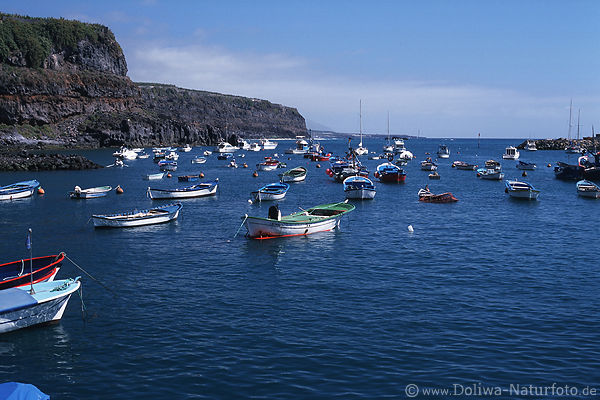 Meeresbucht Tazacorte Boote in Wasser