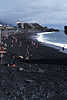 Meerstrand Puerto Naos Badeurlaub Foto Insel La Palma schwarzer Sand am Wasserufer