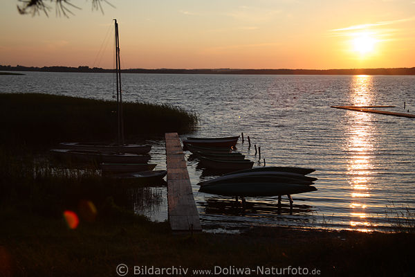 Sonnenuntergang ber Wasser Strand Lasmiady See in Masuren Malinwka Mazury Landschaft