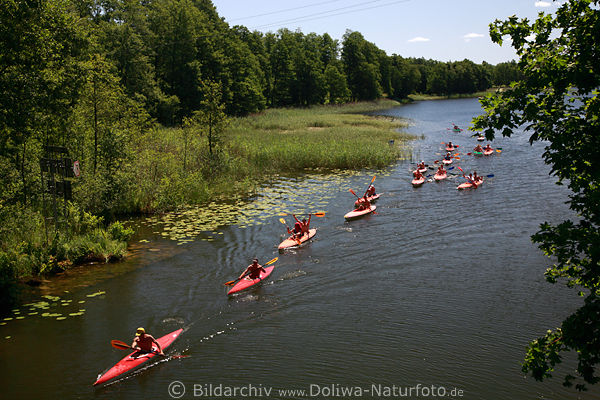 Kajakwanderer im Wasser Schnberg-Kanal Landschaft Masuren Kissain - Lwentin-See