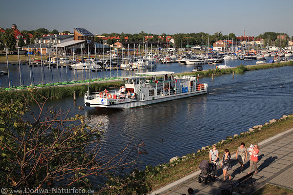 Masuren Schiffausflug Ltzen Port-Gizycko Hafenlandschaft Bild Wassertouristik Foto