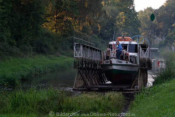 Aufschleppe-Frderwagen Schiff auf Schienen Geneigte Ebene Buchwalde Masuren Mazury Pochylnia Buczyniec