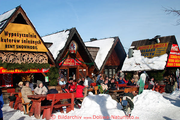 Zakopane Gubal�wka Bergh�tten Schnee Winterfoto mit Touristen im Sonnenschein