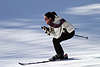 Skifahrerin Schneepiste runtersausen Frau Bewegung Winterfoto Skiabfahrt von Bergloipe Gubalowka