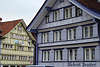 600751_ Appenzeller bunte gemusterte Häuser Foto, Schweizer Stadt Architektur in Reiseführer Reisefoto