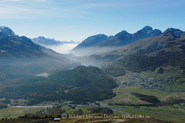 Engadiner Seenplatte Berglandschaft Foto Sankt-Moritzersee +Silvaplanersee im Nebel