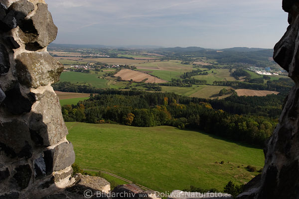 Cesky rj Landschaftsfoto Fenster-Ausblick Burgruine Trosky Baba Felsen Bhmisches Paradies
