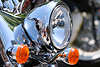 54417_ Scheinwerfer Glanz in Chrom, Motorrad Foto, verchromte Lampe & Spiegeln in Glitzer