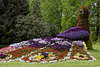 601265_Blumenpfau Foto Blumenvogels, Pfaufigur aus Blumenblten Insel Mainau Grtnerkunst