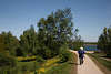 1100286_ Besucher Spazierwege im Park Fotografie von Aussichtspunkt auf See Wasser & Blumentler