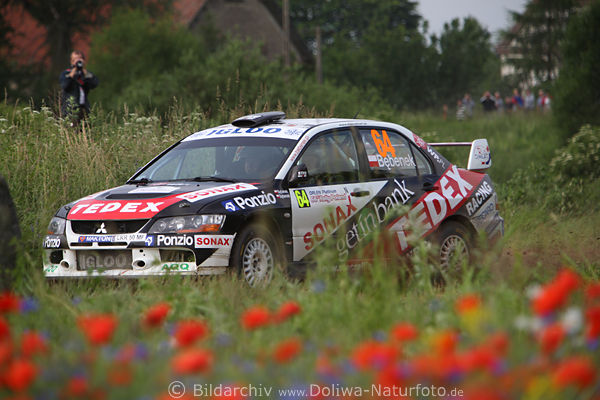 Mitsubishi Lancer Evo IX Autorennen in Blumen Masuren-Piste Rally-Polen