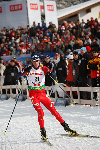 Cechy Biathlet Jaroslav Soukup Foto auf weien Stadionloipe Lauf vor Publikum