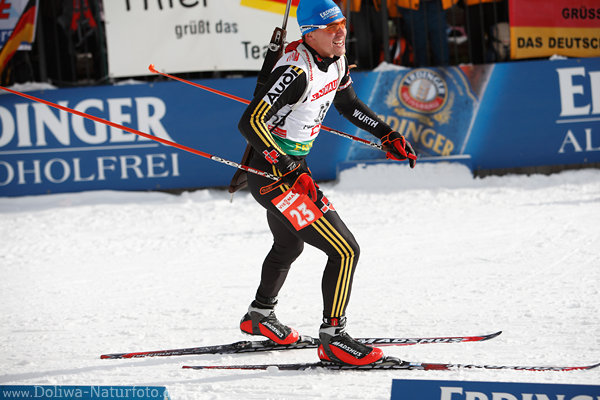 Greis Michael Sportportrt auf Loipe Biathlon Weltmeister