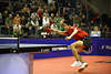 1106280_ Yoshida Kaii efektvolle Ballschlag-Pose Tischtennis dynamisches Aktionfoto Japans World-team-cup Spieler Bild