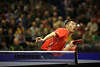 Xu Xin hat den Ball gut in den Augen China Pingpongstar Foto Aufschlag Aktionbild