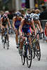707866  Haskins USA vor Portugisin Vanessa Hernandes (Siegerin) Radrennen Foto, Triathlon WM 2007 in Hamburg