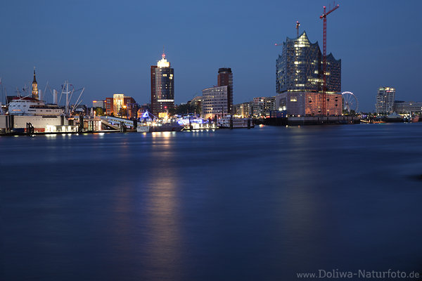 Hamburg Skyline Nacht Stadtlichter Huser Panorama ber Elbwasser Landschaft