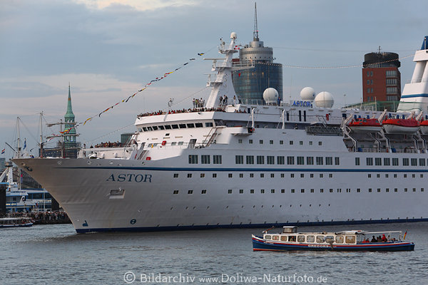 MS Astor Hamburg-Kreuzfahrt Hafen Elbtour
