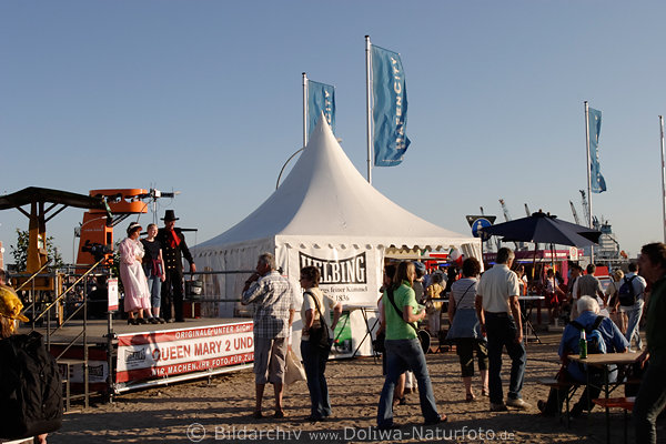 Cruise Days Hamburg Kreuzfahrt-Fest Bhnen in Hafencity