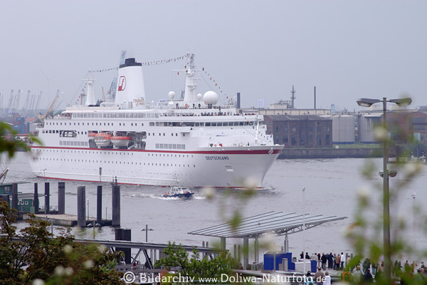 Das Traumschiff MS Deutschland Kreuzfahrtschiff