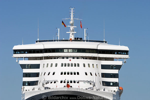 Steuerbrcke Queen-Mary-2 Schiffsbrcke Navi-Antennen Kapitnsbrcke
