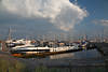 Jachthafen Grömitz Lichtstimmung Wasserboote Segelmaste Wolkenbild am Meer