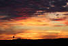 Rothimmel Wolken Stimmungsbild nach Sonnenuntergang ber Horizont mit Jagdkanzel