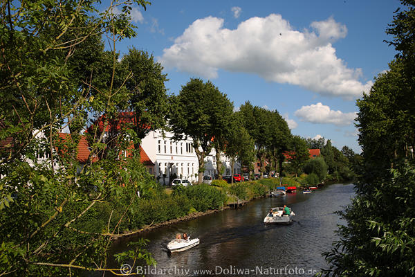 Gracht-Bootstour, Friedrichstadt, Wasserkanle, Nordfriesland, Urlaub, Bootsausflug