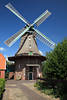 Jemgum Peldemhle-Bild Windmhle-Flgel am Blauhimmel Nordseedorf in Ostfriesland