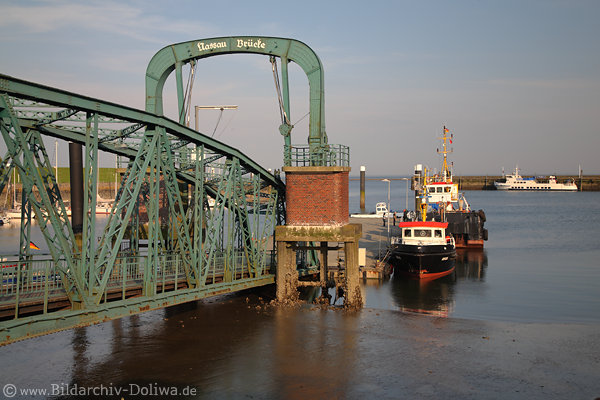 Nassauhafen Wilhelmshaven Nassaubrcke Foto Jadebusen Port Nordseekste Reise Bilder