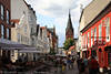 Flensburg Altstadt Einkaufsmeile Foto Groe Strae historische Huser Caf Fussgnger Promenade mit Marienkirche