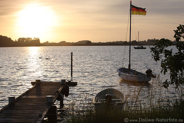 Maasholm Sonnenuntergang Fjordlandschaft Schlei Boote Wassersteg Wind