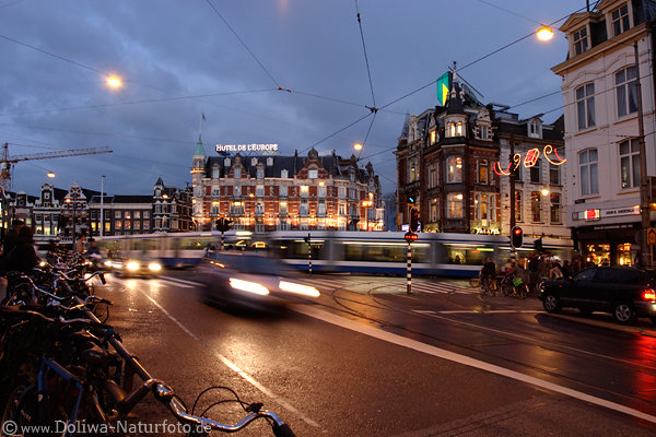 Amsterdam Strae Verkehr City Lichter Romantik Weihnachtszeit an Munt Plein