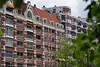 Amsterdam Hochhäuser-Reihe moderne Architektur Foto dicht ineinander wechselnde Bauweise