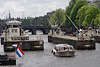 Amsterdam Binnenwaterbeheer Brücken Amstel Gracht Boot Simon Carmiggelt