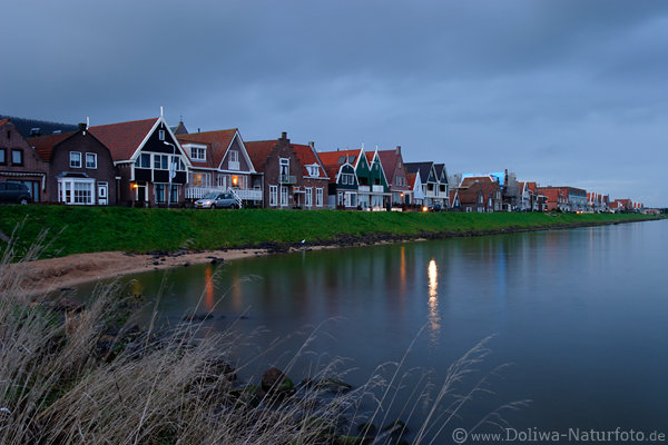 Volendam Deich Wohnhuser am Markermeer Wasser