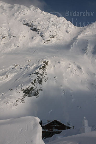 Cabana Bâlea Lac 3 Sterne Hütte im Fogarascher Winter Schnee-Massiv