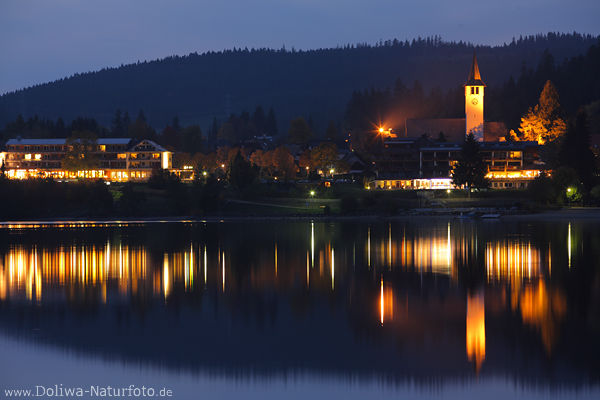Titisee-Nacht Romantik am Wasser Landschaft Stadtlichter Kirche Hotels Nachtpanorama